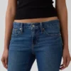 Jeans med lav midje, lange og smale