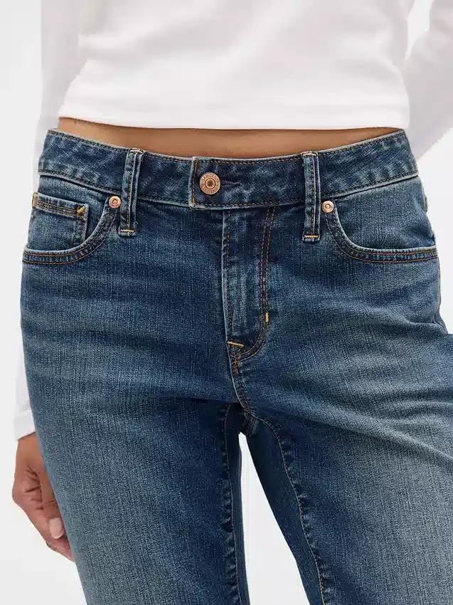 Jeans med lav midje, lange og smale