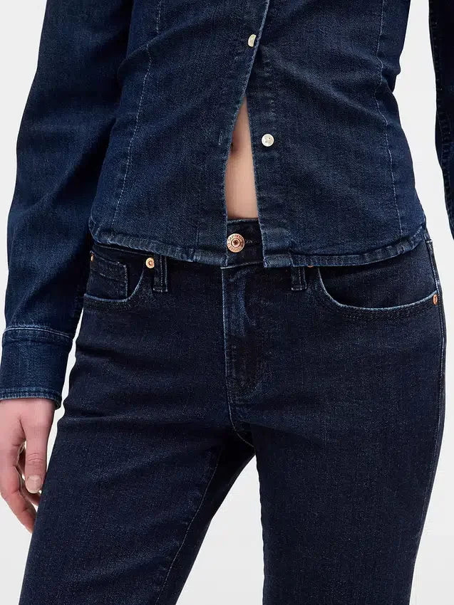 Jeans med lav midje, lange og smale