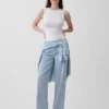 Jeans med lav midje og løs passform i 90-tallsstil