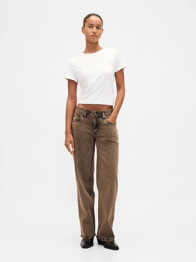 Jeans med lav midje og løs passform i 90-tallsstil