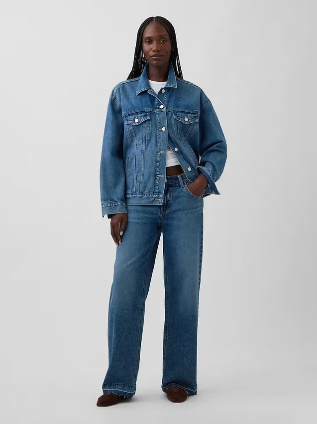 Jeans med lav midje og løs passform i 90-tallsstil