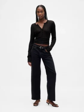 Jeans med lav midje og løs passform i 90-tallsstil