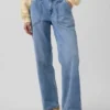 Jeans med lav midje og løs passform i 90-tallsstil