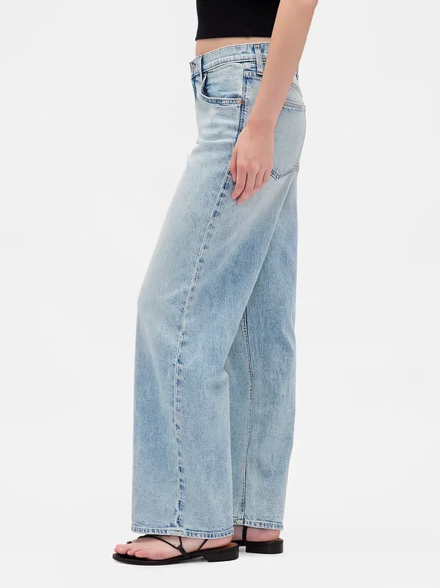 Jeans med lav midje og løs passform i 90-tallsstil