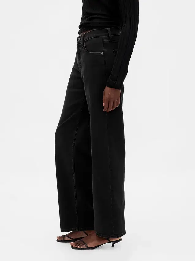 Jeans med lav midje og løs passform i 90-tallsstil
