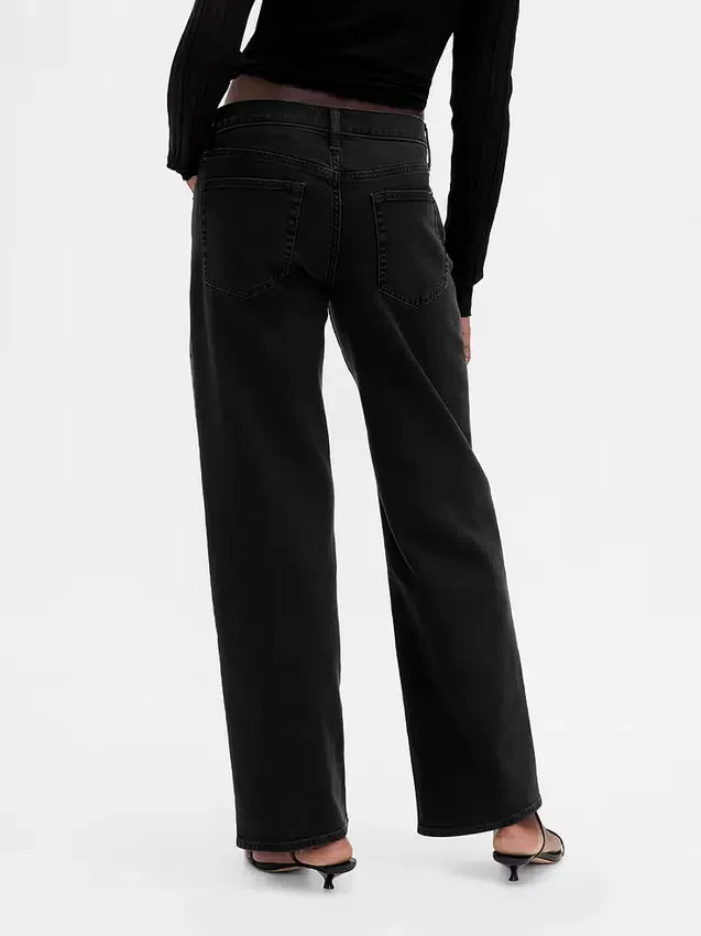 Jeans med lav midje og løs passform i 90-tallsstil