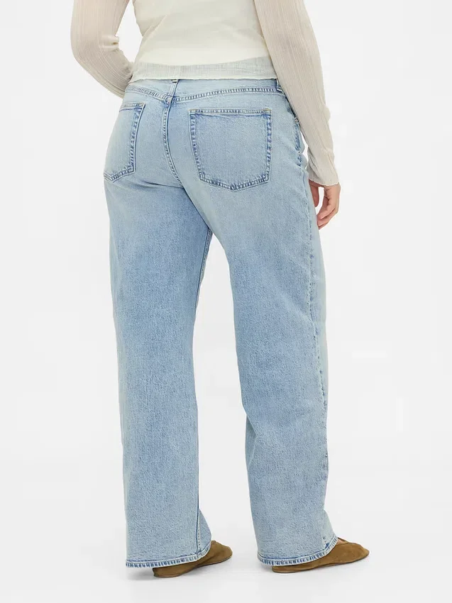 Jeans med lav midje og løs passform i 90-tallsstil