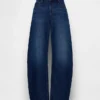 Jeans med lav midje og vid ben