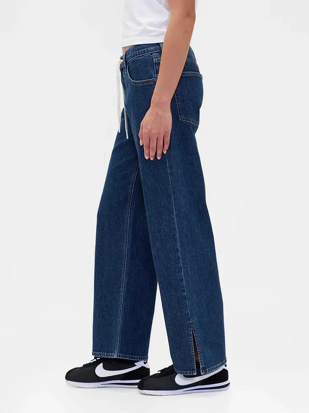 Jeans med lav midje, snøring og løs passform i 90-tallsstil