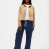 Jeans med lav midje, snøring og løs passform i 90-tallsstil