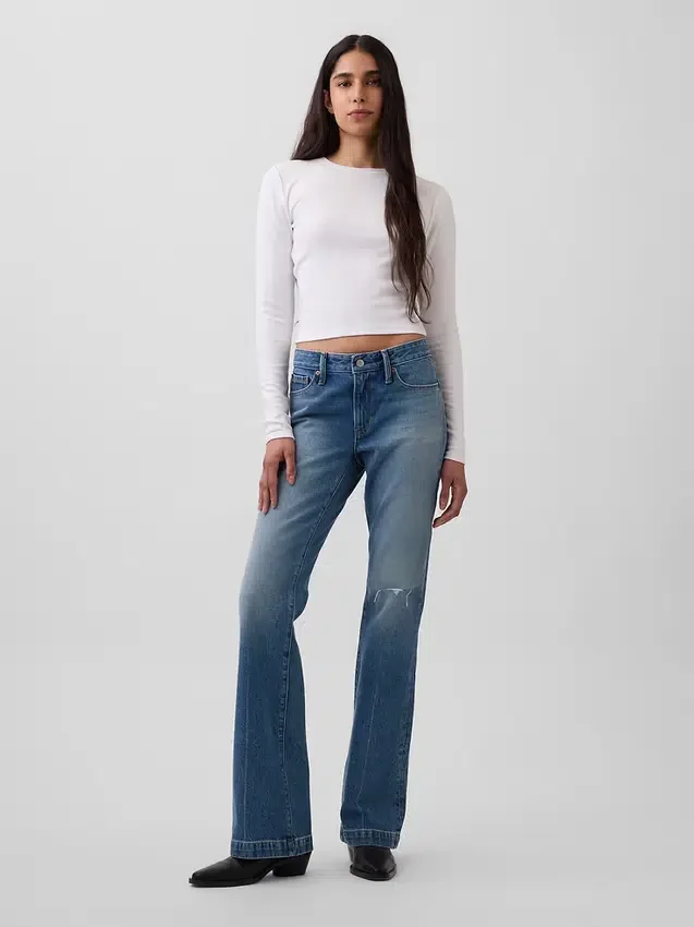 Jeans med lav midje, stiv passform, lange og smale ben