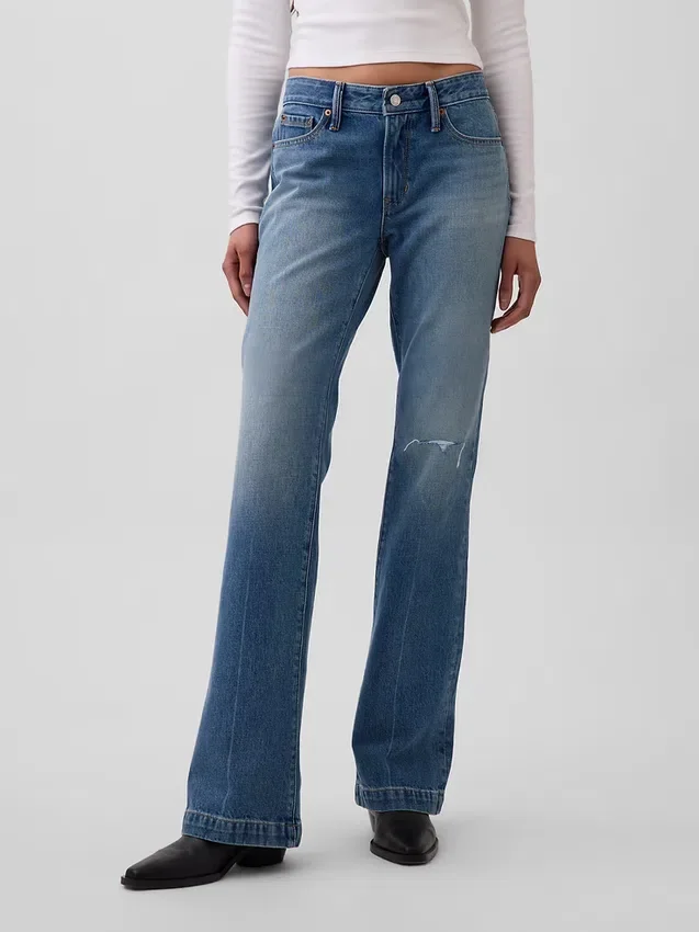 Jeans med lav midje, stiv passform, lange og smale ben