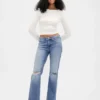 Jeans med middels høy midje og avslappet, rett passform