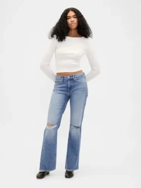 Jeans med middels høy midje og avslappet, rett passform