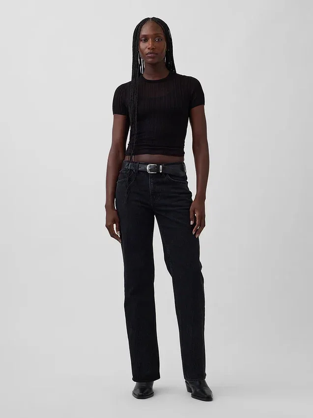 Jeans med middels høy midje og avslappet, rett passform