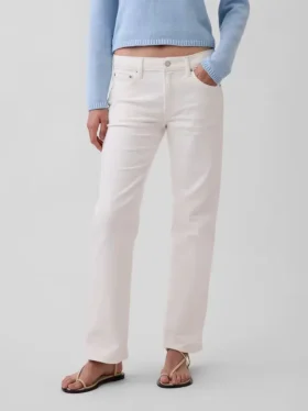 Jeans med middels høy midje og avslappet, rett passform