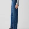 Jeans med middels høy midje og avslappet, rett passform
