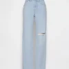 Jeans med middels høy midje og avslappet, rett passform