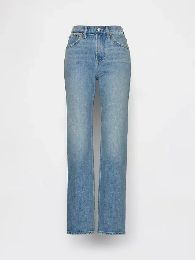 Jeans med middels høy midje og avslappet, rett passform