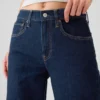 Jeans med middels høy midje og løs passform i 90-tallsstil