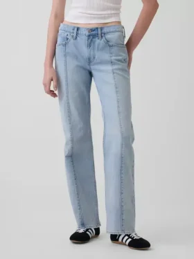 Jeans med middels høy midje, søm og avslappet, rett passform