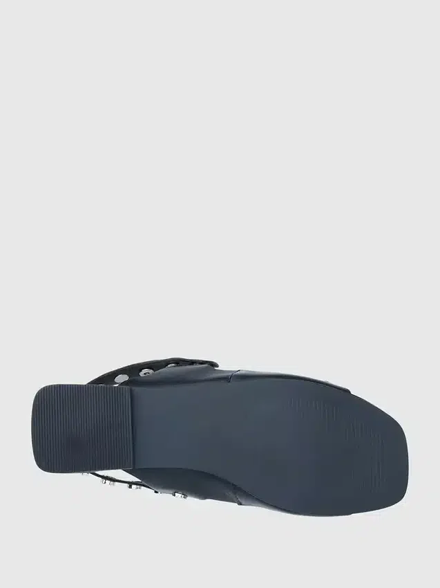 Kira-slingback-sandal