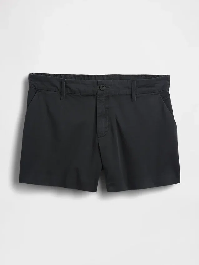 Kort Shorts i khaki med middels høy midje