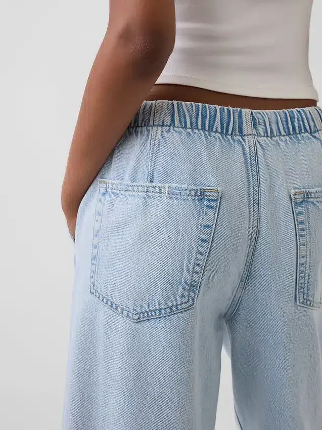 Lave, løse cropped-Jeans i 90-tallsstil