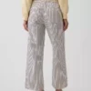 Lavt liv, løse, korte Jeans med striper i 90-tallsstil