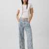 Lavt sittende, avslappet cropped-Jeans