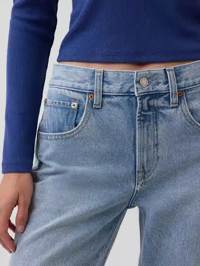 Lavt sittende, avslappet cropped-Jeans