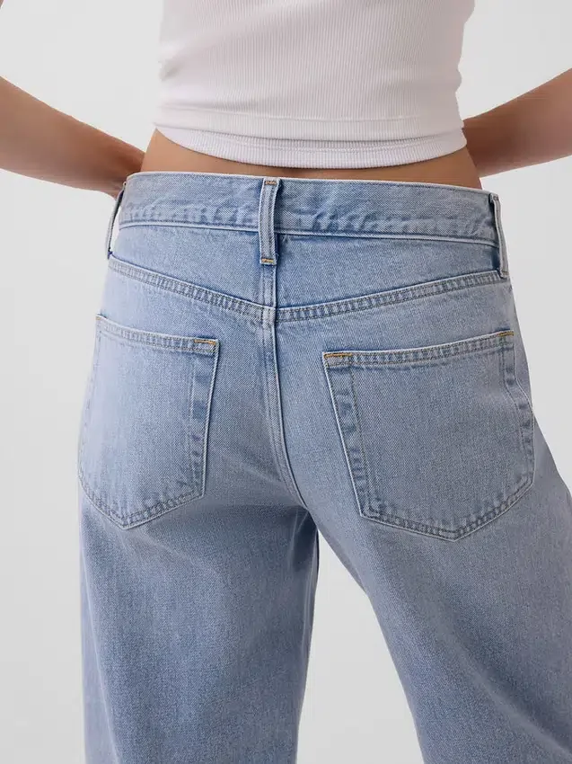 Lavt sittende, avslappet cropped-Jeans