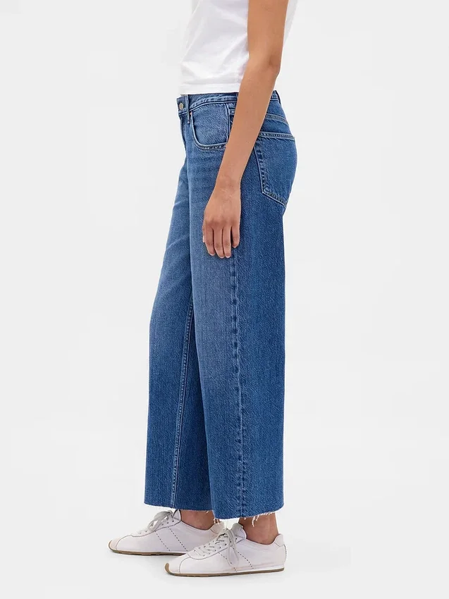 Lavt sittende, ultramyke, avslappede cropped-Jeans