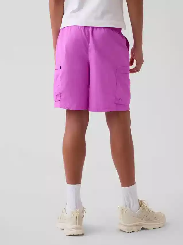 Løse, hurtigtørkende cargoshorts for barn