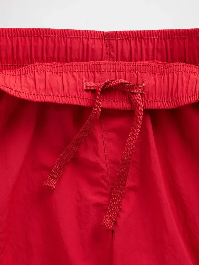 Løse, hurtigtørkende cargoshorts for barn