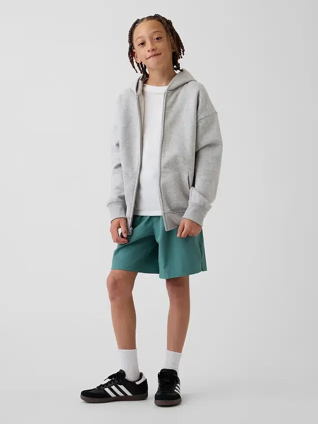 Løse, hurtigtørkende shorts for barn
