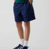 Løse, hurtigtørkende shorts for barn