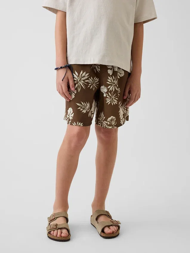 Løse, hurtigtørkende shorts for barn