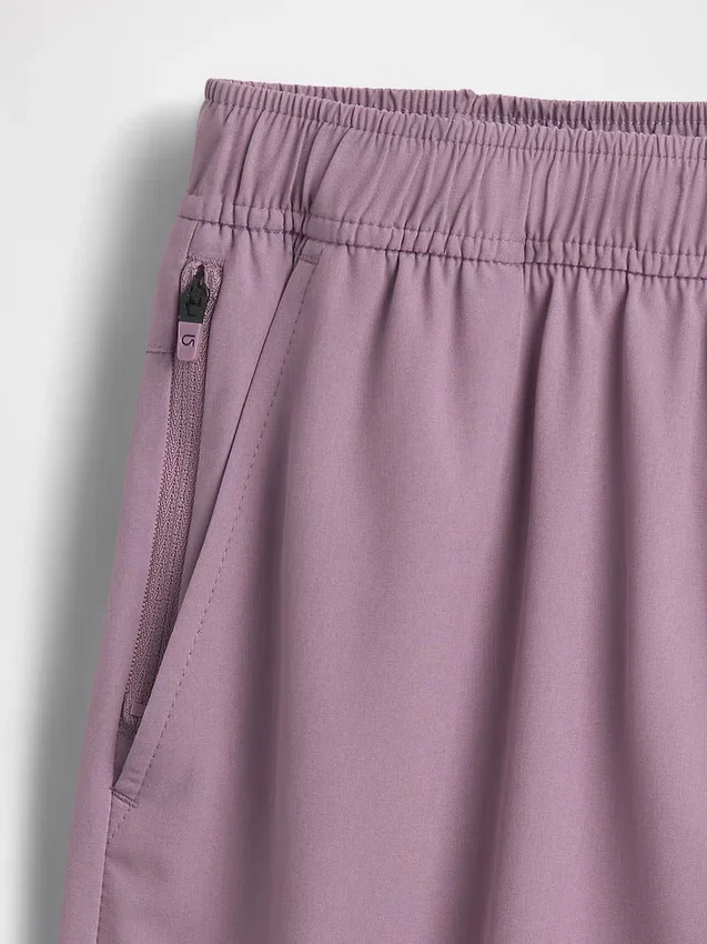 Løse, hurtigtørkende shorts for barn