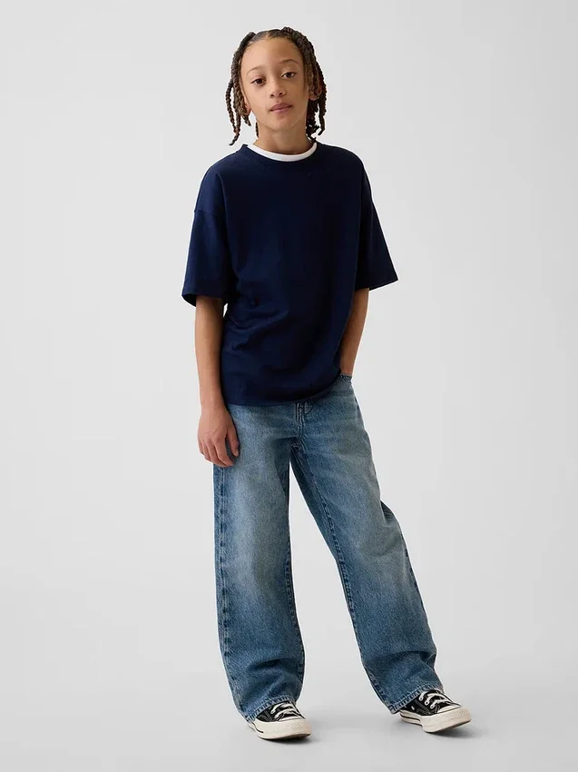 Løse jeans for barn i 90-tallsstil