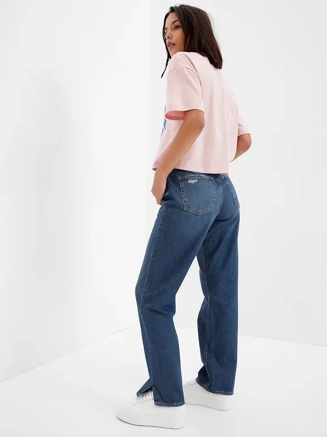 Løse jeans i 90-tallsstil