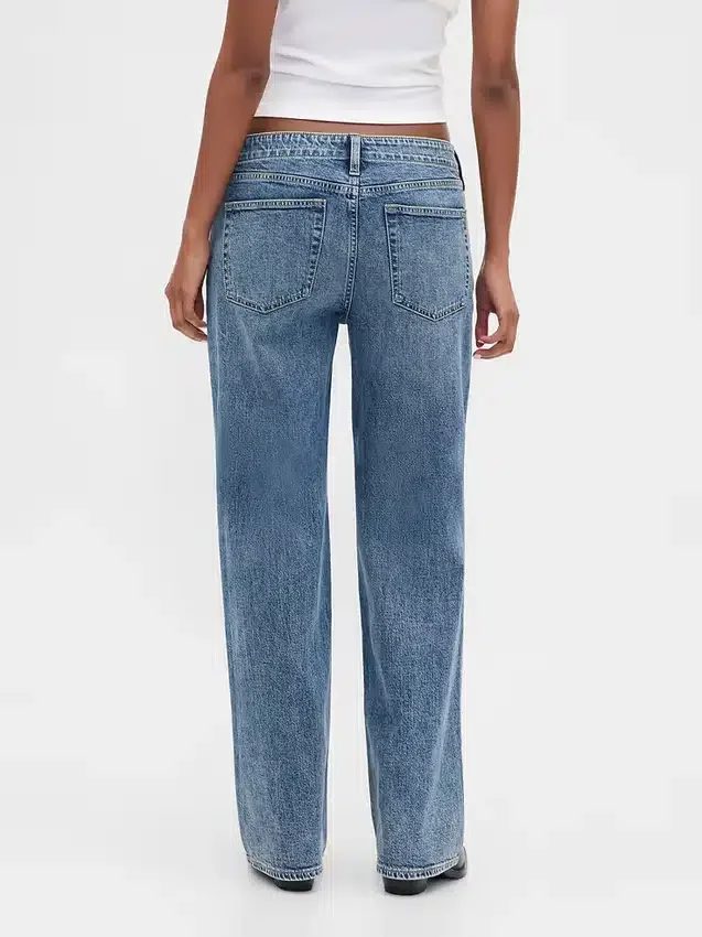 Løse jeans med lav midje og snøring i 90-tallsstil