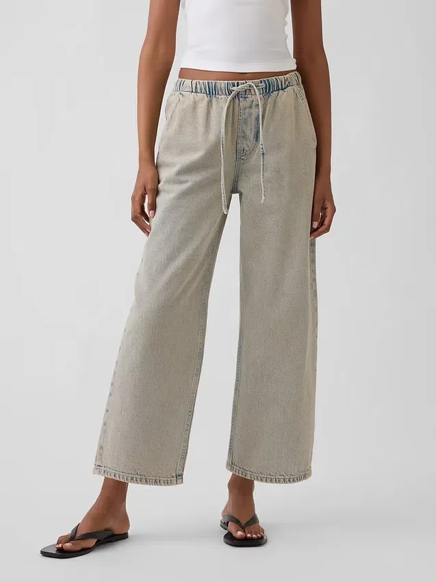 Løse, korte jeans med lav midje i 90-tallsstil