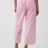Løse, korte jeans med lav midje i 90-tallsstil