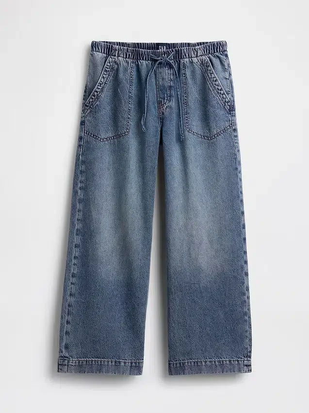 Løse, korte jeans med lav midje i 90-tallsstil
