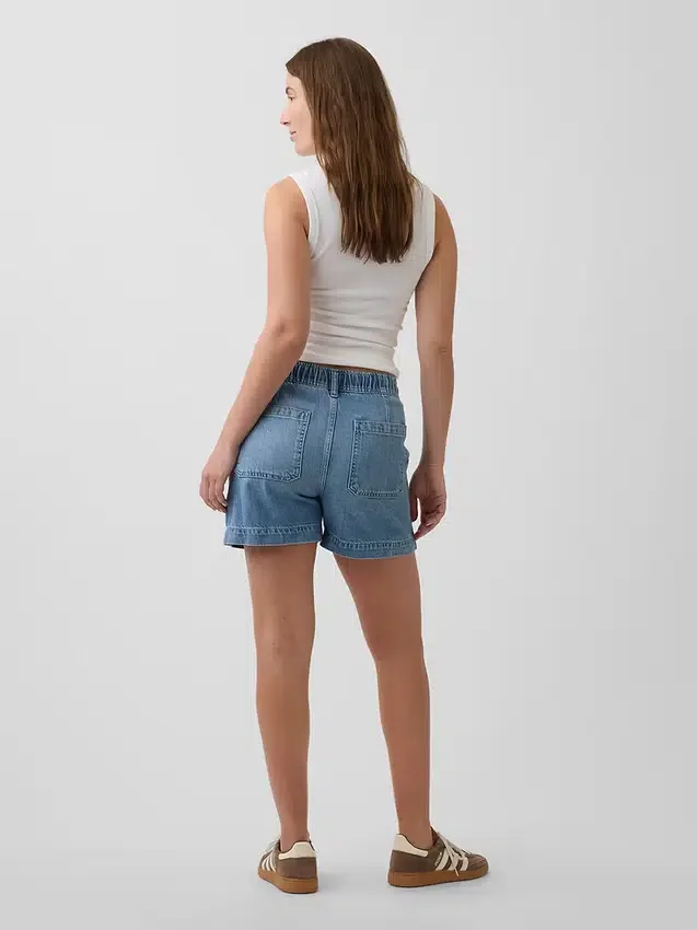 Mammaklær-shorts med hel panel i ultramyk denim