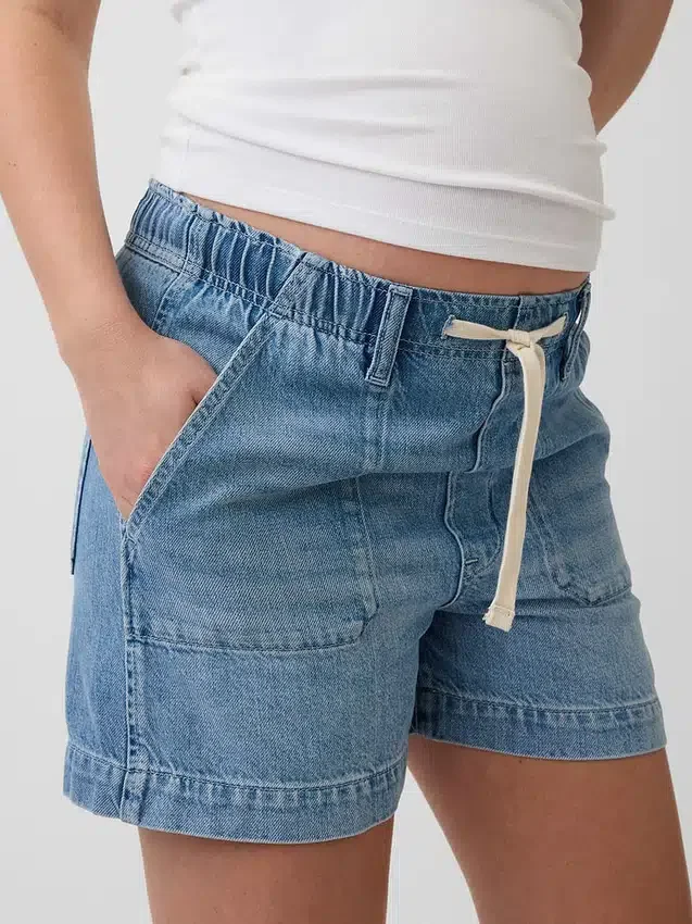 Mammaklær-shorts med hel panel i ultramyk denim
