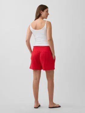 Mammaklær-shorts med lett påtrekk under magen