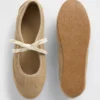 Mary Jane-joggesko for barn